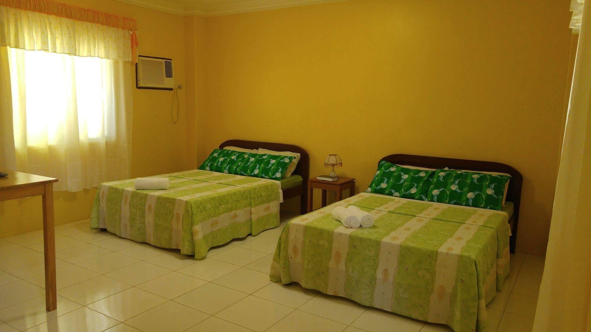 Villa Almedilla Pension House Panglao Extérieur photo